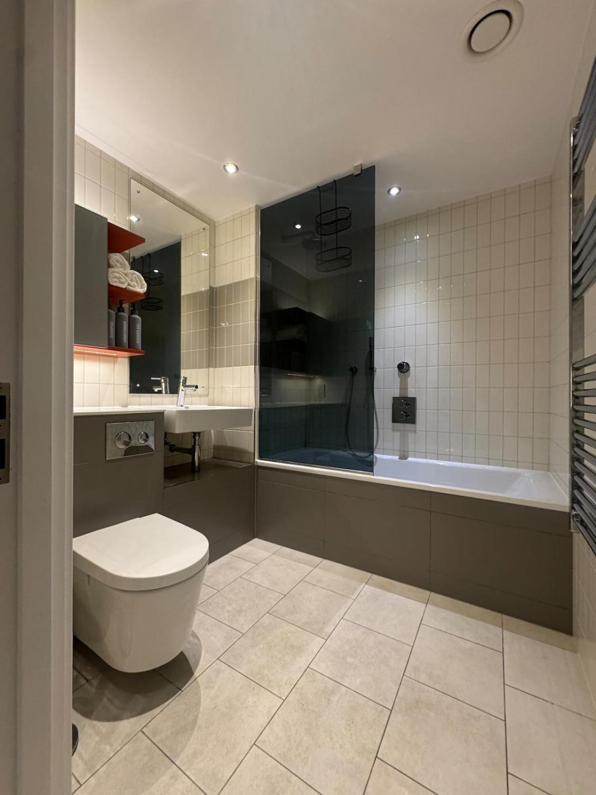 Luxury 1 Bedroom Apartment In London Exteriör bild