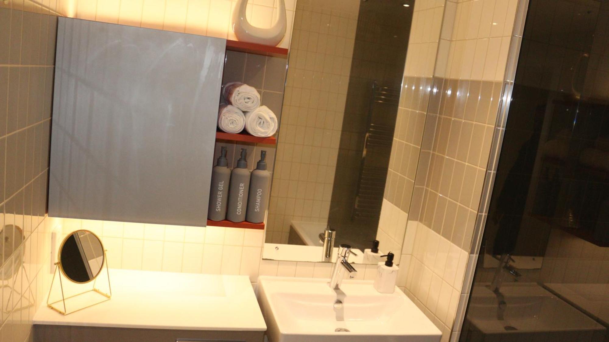 Luxury 1 Bedroom Apartment In London Exteriör bild